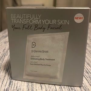 Dr. Dennis Gross Alpha Beta Exfoliating body treatment
